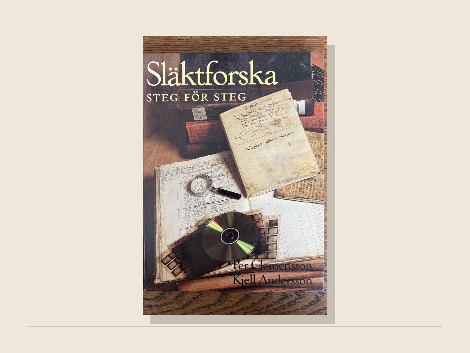 Omslag för Släktforska steg för steg